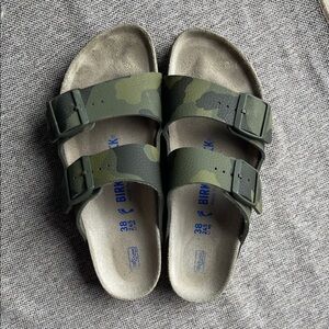 Birkenstock Arizona Camo Two-Strap Sandals - Olive & Dark Green